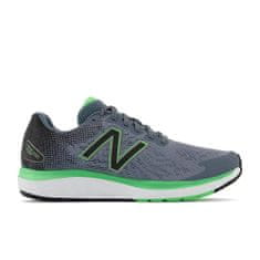 New Balance Cipők futás szürke 43 EU 680 V7