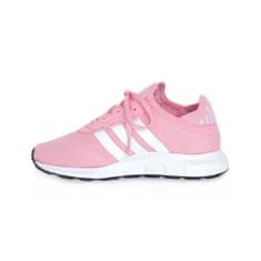 Adidas Cipők rózsaszín 35 EU Swift Run X C