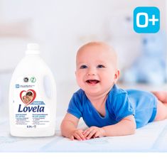 Lovela Baby folyékony mosószer fehér ruhákra, 2,9 l / 32 mosási adag