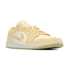 Nike Cipők sárga 38.5 EU Air Jordan 1 Low Se Team W