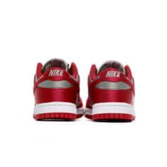 Nike Cipők piros 39 EU Dunk Low Unlv Satin