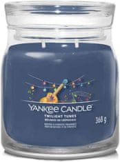 Yankee Candle Illatgyertya Signature üvegben közepes méretű Twilight Tunes 368g