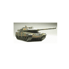 Tamiya Leopard 2 A6 Main Battle Tank műanyag modell (1:35) (MT-35271)