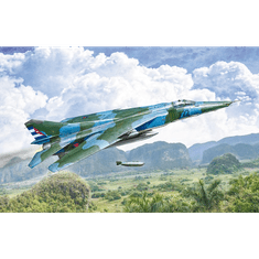 Italeri MiG-27/MiG-23BN Flogger vadászrepülőgép műanyag modell (1:48) (2817)