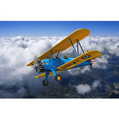 REVELL Stearman PT-17 Kaydet repülőgép műanyag modell (1:32) (03837)