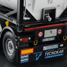 Italeri Tecnokar 20 tartálykocsi műanyag modell (1:24) (3929)