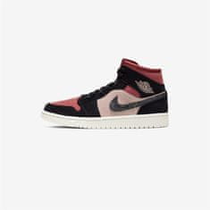 Nike Cipők 44.5 EU Air Jordan 1 Mid