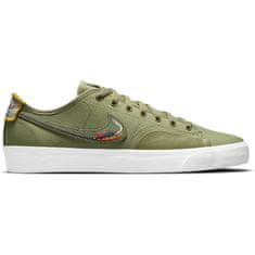 Nike Cipők skateboard olajbogyó 39 EU SB Blazer Court Dvdl Daan Van Der Linden