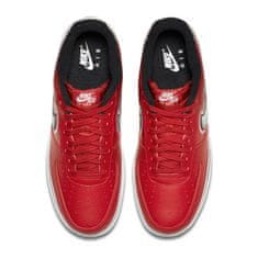 Nike Cipők piros 42 EU Air Force 1 07 LV8 Sport Nba