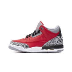 Nike Cipők 36.5 EU Air Jordan 3 Retro SE