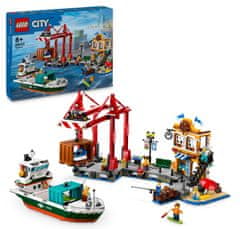 LEGO City 60422 Kikötő teherhajóval