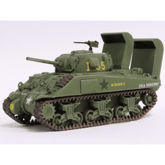 Helluz M4 Sherman D-Day harckocsi műanyag modell (1:72)