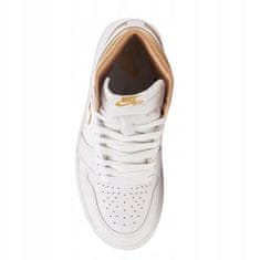 Nike Cipők fehér 38.5 EU Air Jordan 1 Retro Hi