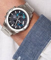 CASIO Edifice EFR-S567D-1AVUEF (198)