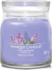 Yankee Candle Illatgyertya Signature üvegben közepes méretű Lilac Blossoms 368g