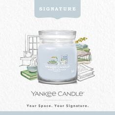 Yankee Candle Illatgyertya Signature üvegben közepes és Calm & Quiet hely 368g