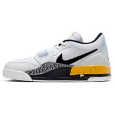 Nike Cipők fehér 47 EU Jordan Legacy 312 Low