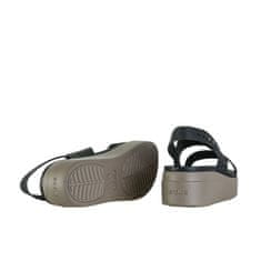 Crocs Szandál fekete 38 EU Brooklyn Low Wedge