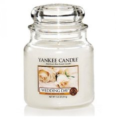 Yankee Candle Illatos gyertya közepes Esküvői nap 411 g