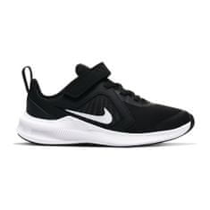 Nike Cipők fekete 28.5 EU Downshifter 10