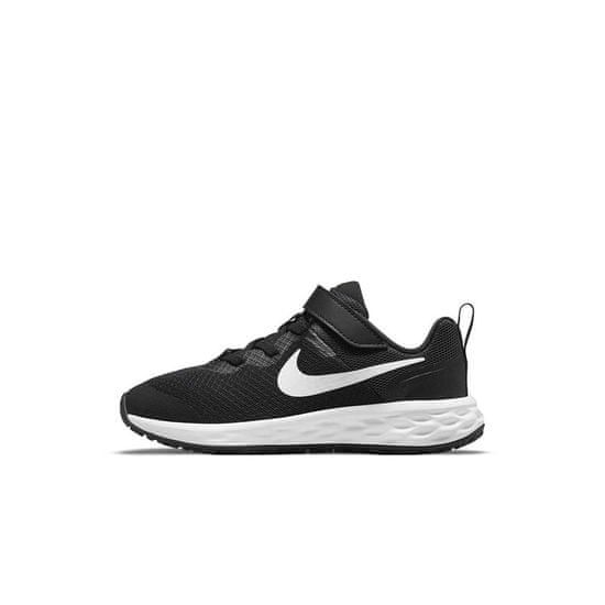 Nike Cipők fekete Revolution 6 NN Psv