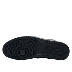 Nike Cipők fekete 41 EU Air Jordan 1 Mid