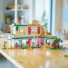 LEGO Friends 41731 Nemzetközi Iskola Heartlake városban