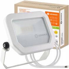 LEDVANCE Reflektor LED 10W 1100lm 3000K Meleg fehér IP65